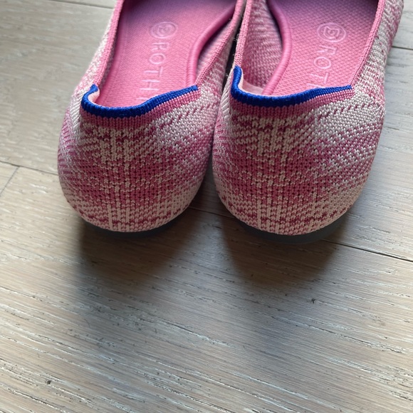 Pink limited edition Rothy’s - Picture 2 of 5